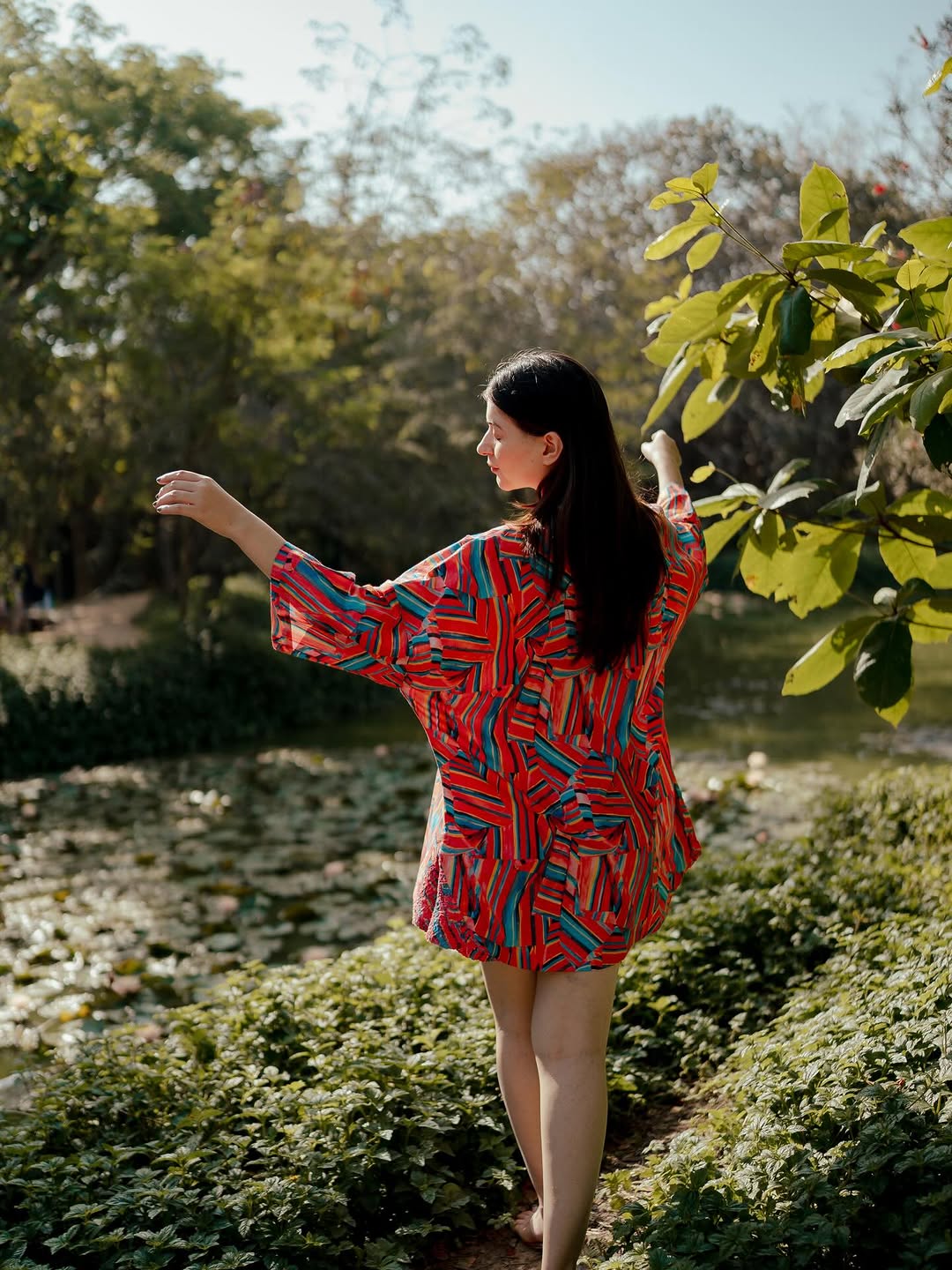 Natural light did half the job 🌱 In frame : @oneandonlysimran Outfits by : @story_tale11 Manage by : @disha_chhajed19