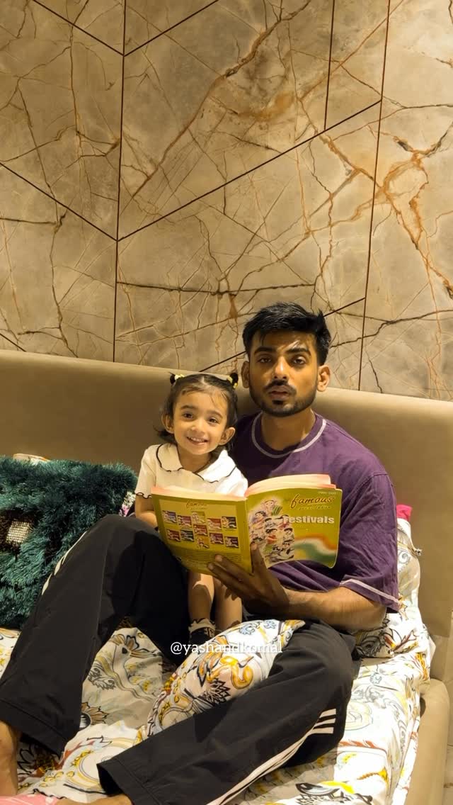 Baap beti dono aaj pakade gye 😡😜😂 . . . . . . . . . . . #reel #cute #funny #love #couple Reel, cute, funny, love, couple, couple goals, for you, you, explore, explore more,