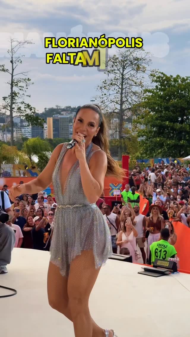 Meu coração está a mil! FLORIPA, segura que a mamãe tá chegando cheia de samba pra vcs @iveteclareou dia 04/04 no @stagemusicparkoficial . Quero todo mundo lá❤️❤️❤️