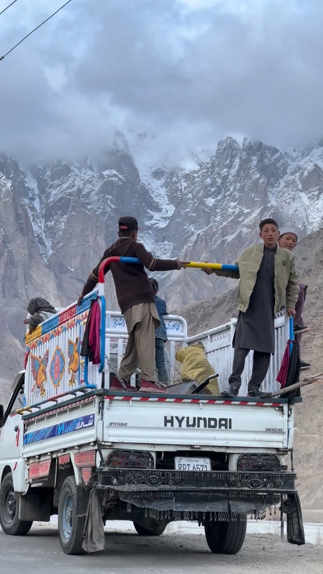 #gilgitbaltistan #gilgitbaltistan #naturephotography #instagram #viralvideos