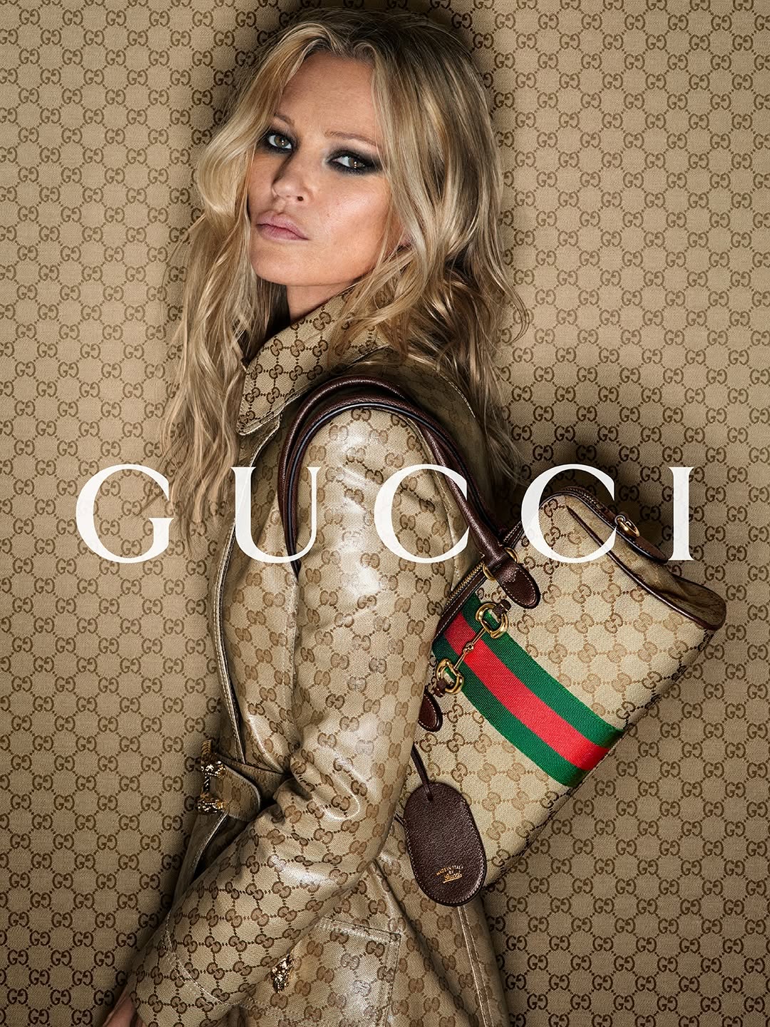BEAUTY AND THE BAG Kate Moss for the Borsetto in a new campaign captured by Mert and Marcus. #GucciBorsetto #KateMoss