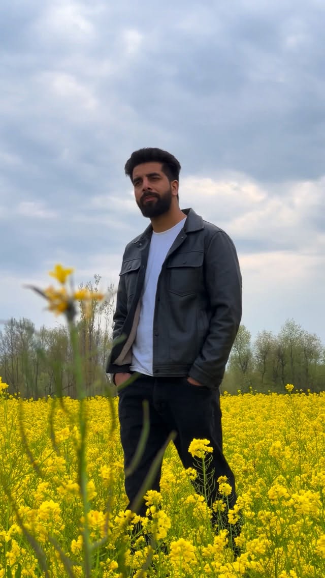 Spring + lyrics = Sukoon ♥️