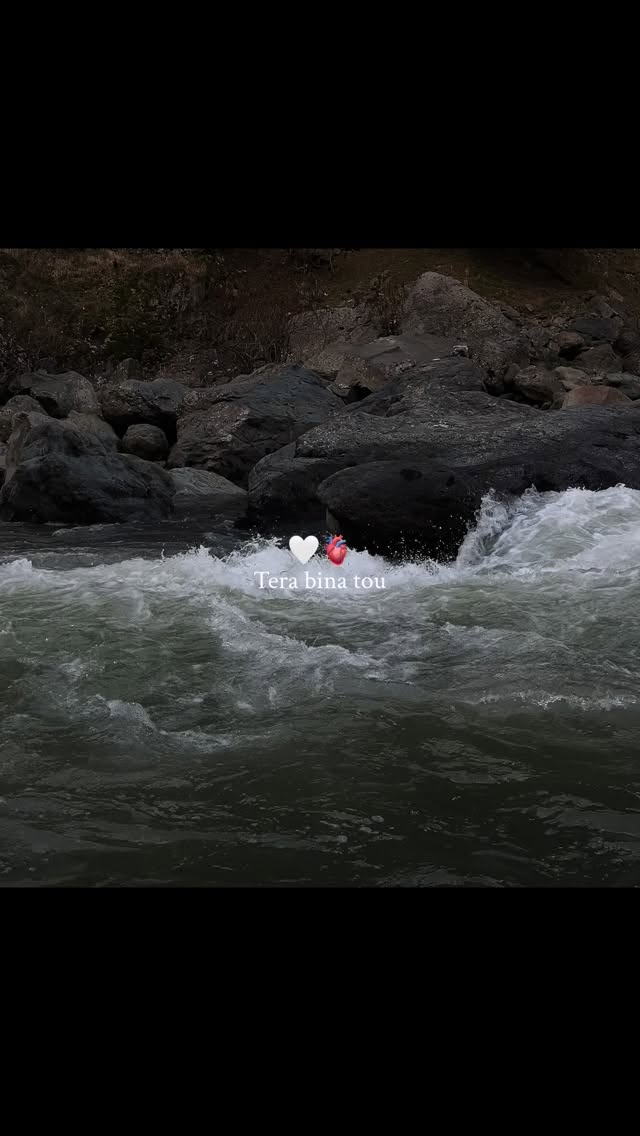 Jaisa aasma bina chaand adhura . . . . . . . . . . . . . . . . . . . . . . . . . . . . . . . . Keywords (nature, aesthetics, nature photography, videography, Kashmir, mountains, sadsongs, water, river