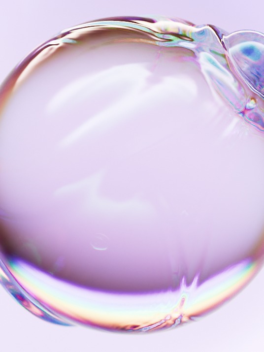 A professional’s pick for radiant skin. With REVITALIFT GLASS SKIN LIQUID CREAM, it’s one drop away from Glass Skin. #LOrealParis #LOrealParisSkincare #RevitaliftGlassSkin