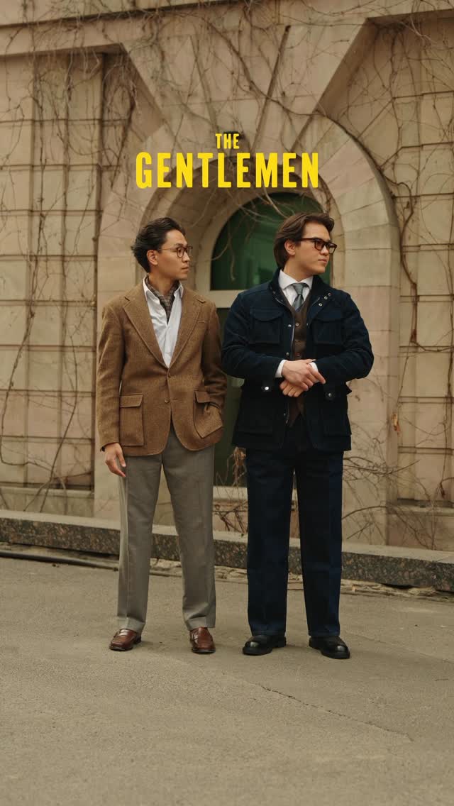 Next stop: Fight Club β The Gentlemen β Bullet Train β Wall Street π¬ Why wonβt this taxi stop? π€ with @thetetsoo ΠΠΎΠΉΡΠΎΠ²ΡΠΊΠΈΠΉ ΠΊΠ»ΡΠ± β ΠΠΆΠ΅Π½ΡΠ»ΡΠΌΠ΅Π½Ρ β ΠΡΡΡΡΠ΅Π΅ ΠΏΡΠ»ΠΈ β ΠΠΎΠ»ΠΊ Ρ Π£ΠΎΠ»Π»-ΡΡΡΠΈΡ π¬ #ootd #cinem