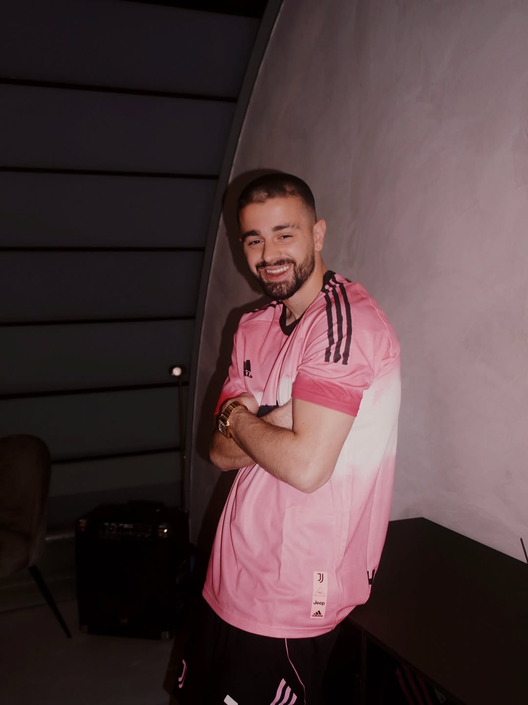 Style. @edonzhegrova10 🤍🖤